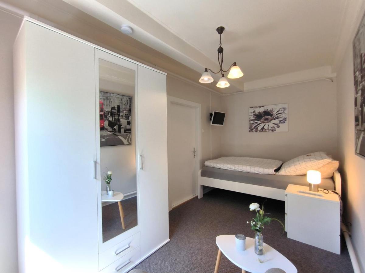 Ferienwohnung Zwischen Den Meeren - Schoene Und Gemuetliche Fewo Mit Garten Dorpstedt Luaran gambar