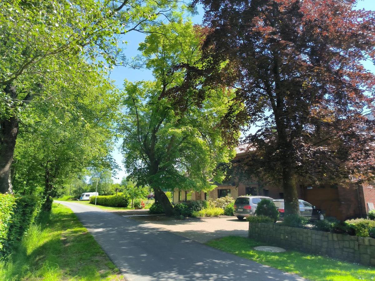 Ferienwohnung Zwischen Den Meeren - Schoene Und Gemuetliche Fewo Mit Garten Dorpstedt Luaran gambar