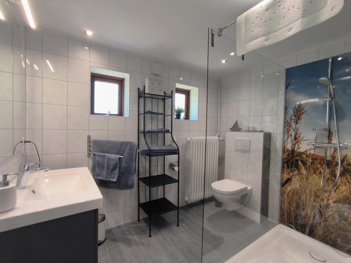 Ferienwohnung Zwischen Den Meeren - Schoene Und Gemuetliche Fewo Mit Garten Dorpstedt Luaran gambar