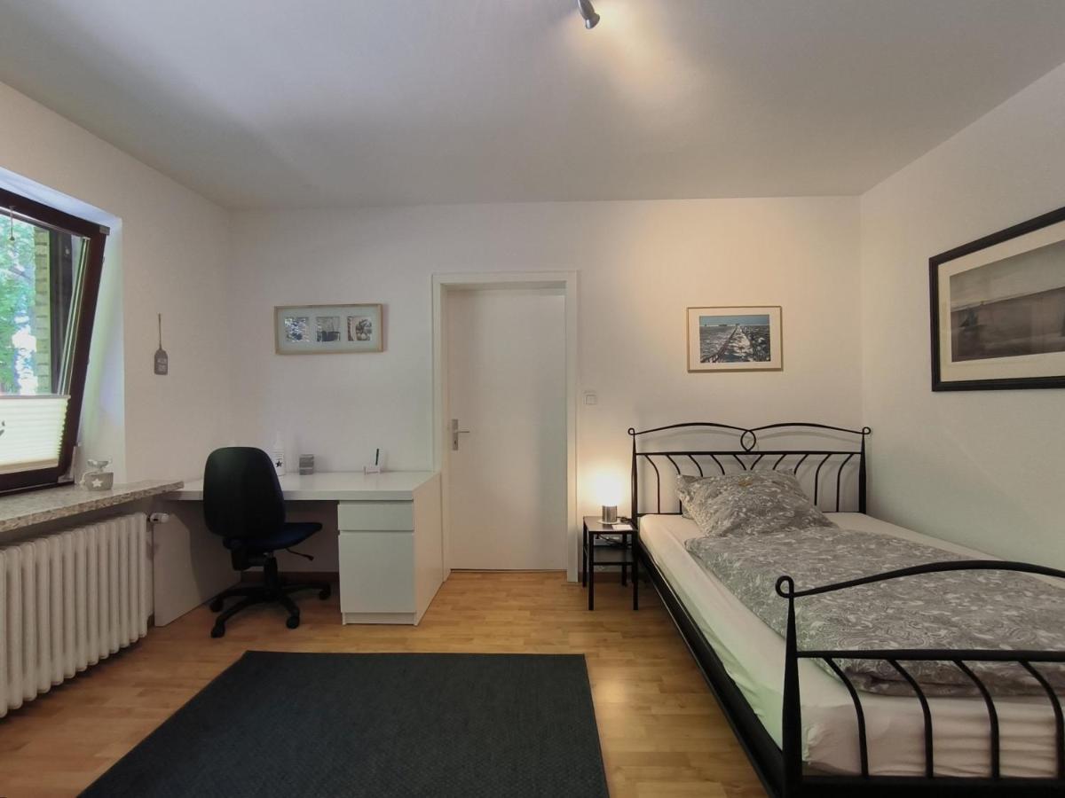 Ferienwohnung Zwischen Den Meeren - Schoene Und Gemuetliche Fewo Mit Garten Dorpstedt Luaran gambar
